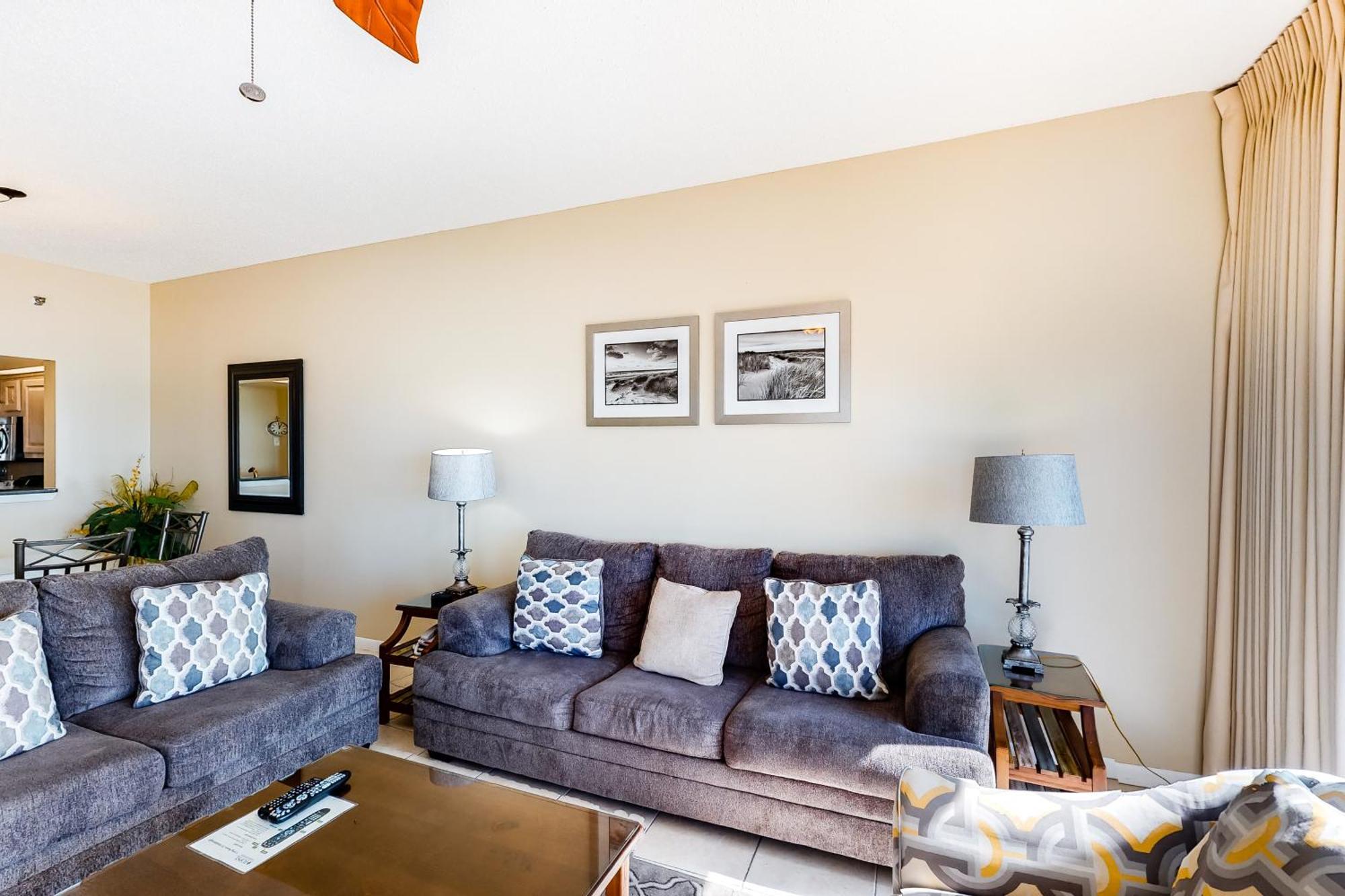 Tops'L Beach Manor I 데스틴 객실 사진