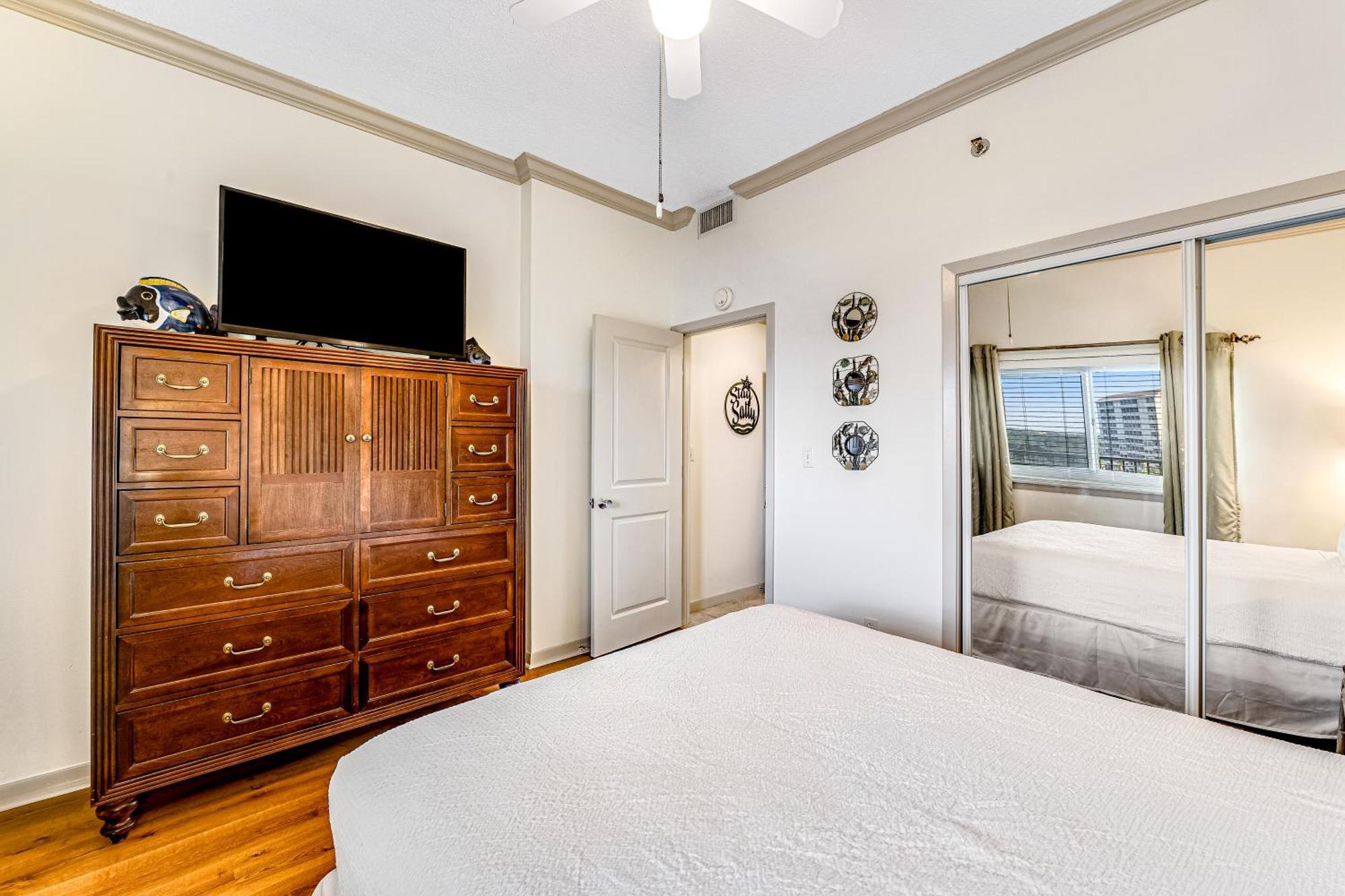 Tops'L Beach Manor I 데스틴 객실 사진